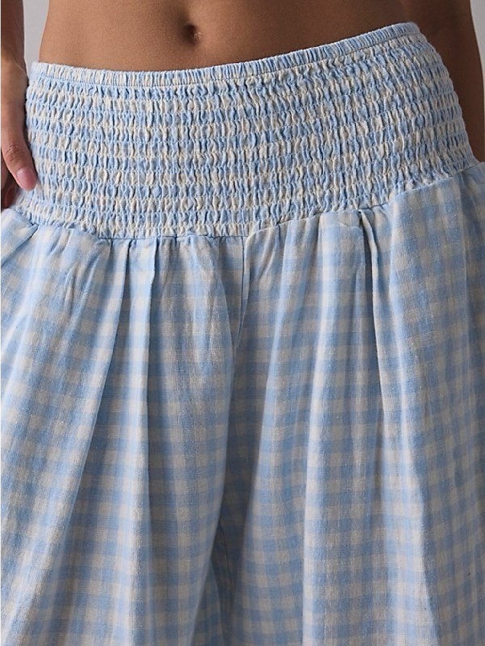 Kimchi Blue Caroline Smocked Wide Leg Linen-Blend Pants Small baby blue gingham